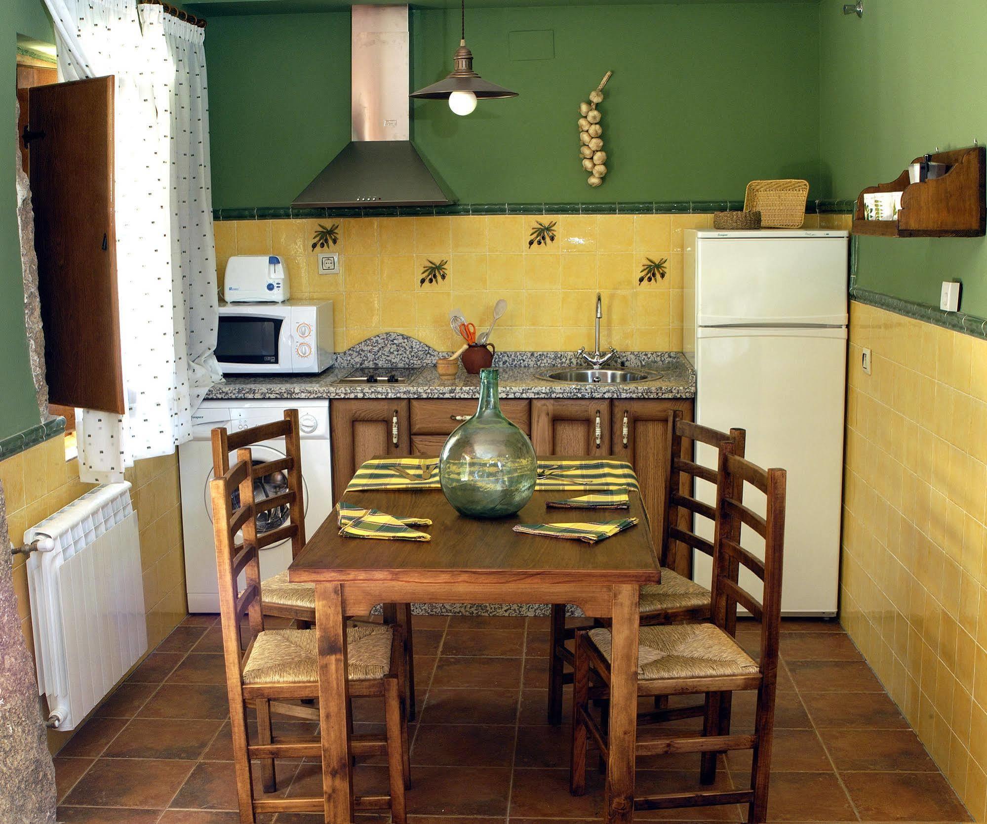 Aroma De Primavera En Casas Rurales Acebuche Casas del Monte Екстериор снимка